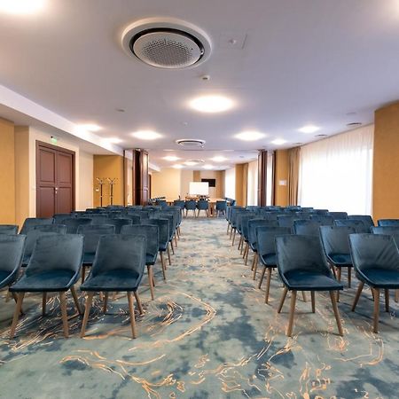 Fiald Hotel & Spa Bacău Eksteriør bilde