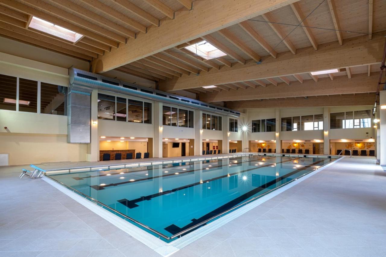 Fiald Hotel & Spa Bacău Eksteriør bilde