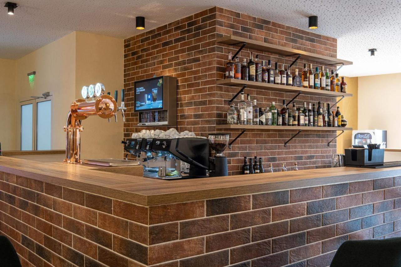 Fiald Hotel & Spa Bacău Eksteriør bilde